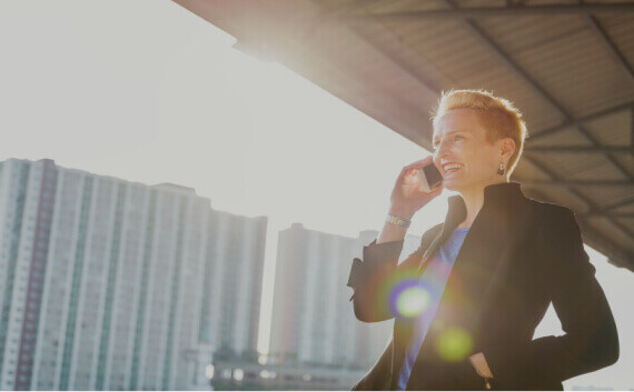 <span class="text-primary">X</span>-CHAIRS